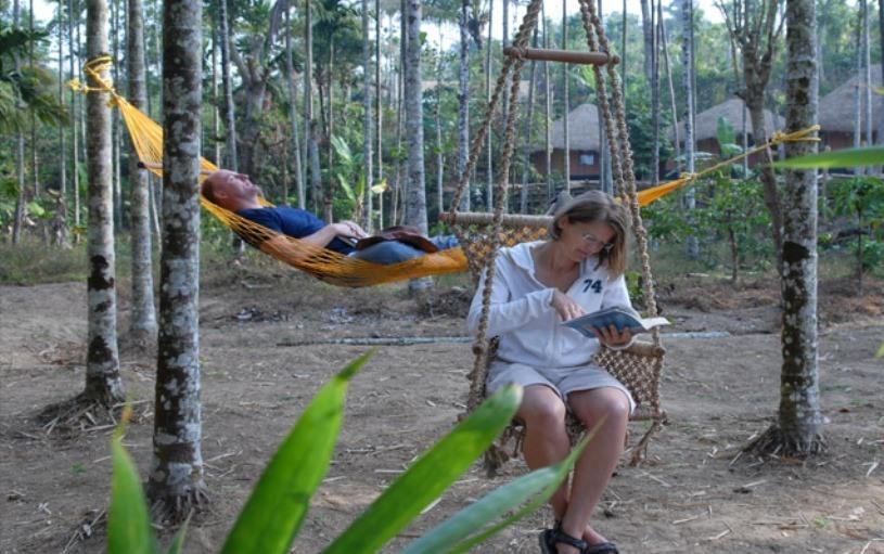 Sunbird Garden Resort Krishnagiri Екстер'єр фото