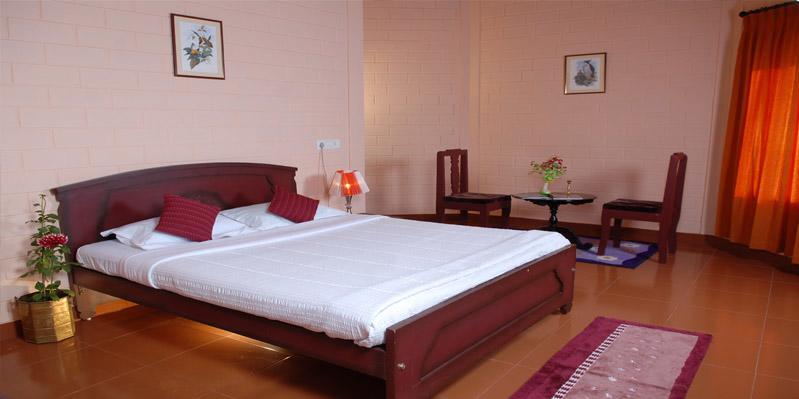 Sunbird Garden Resort Krishnagiri Екстер'єр фото